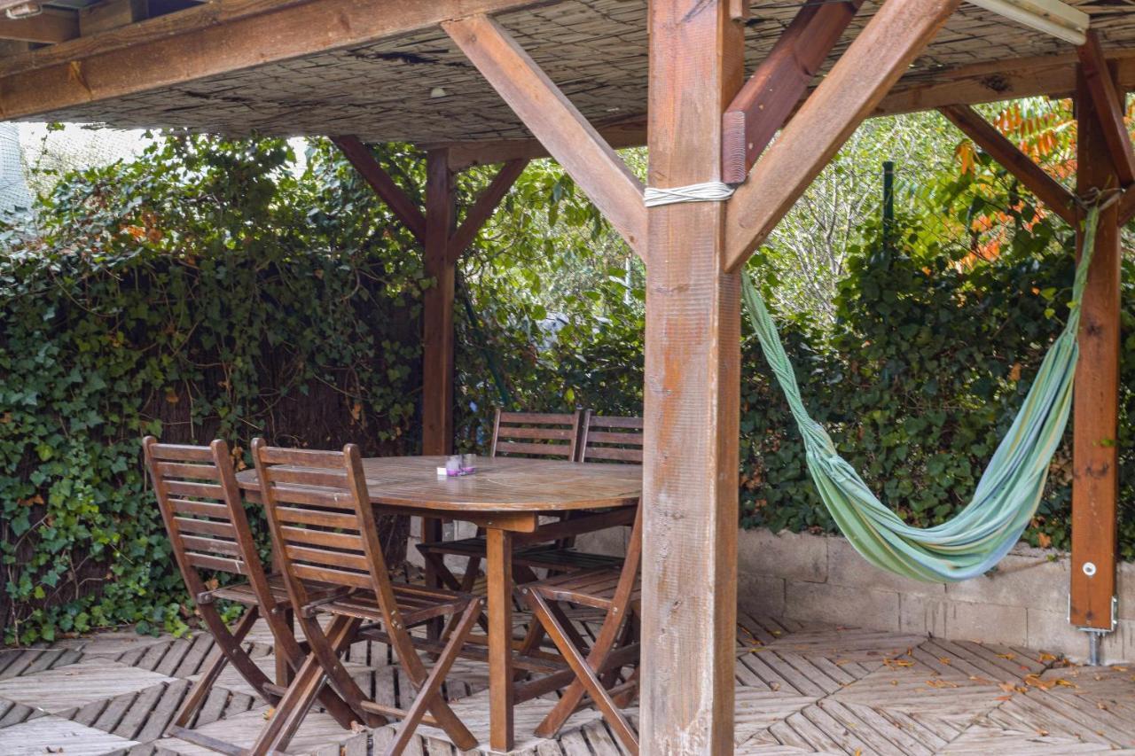Can Camps Besalu Casa Planta Baja Con Jardin 外观 照片