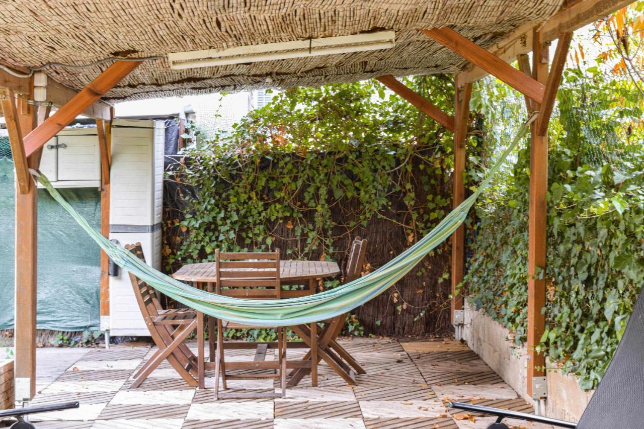 Can Camps Besalu Casa Planta Baja Con Jardin 外观 照片