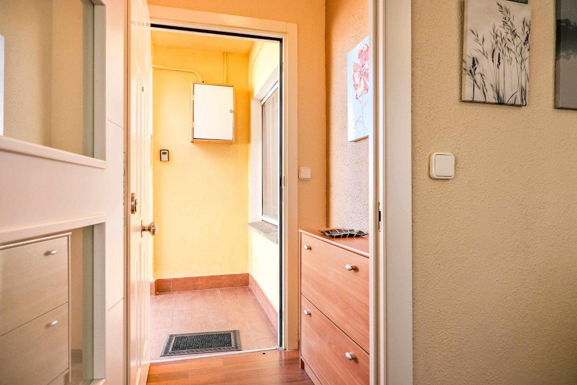 Can Camps Besalu Casa Planta Baja Con Jardin 外观 照片